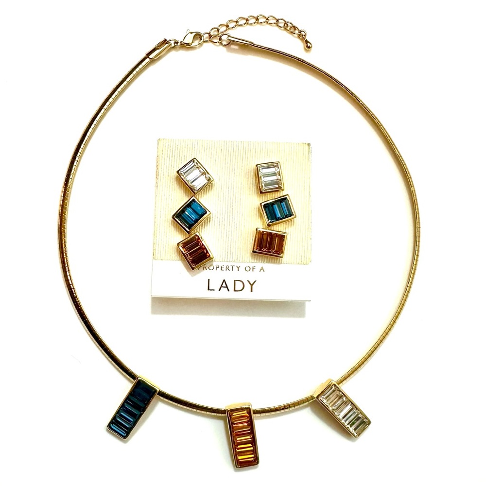 CRYSTAL PENDANTS AND EARRINGS SET